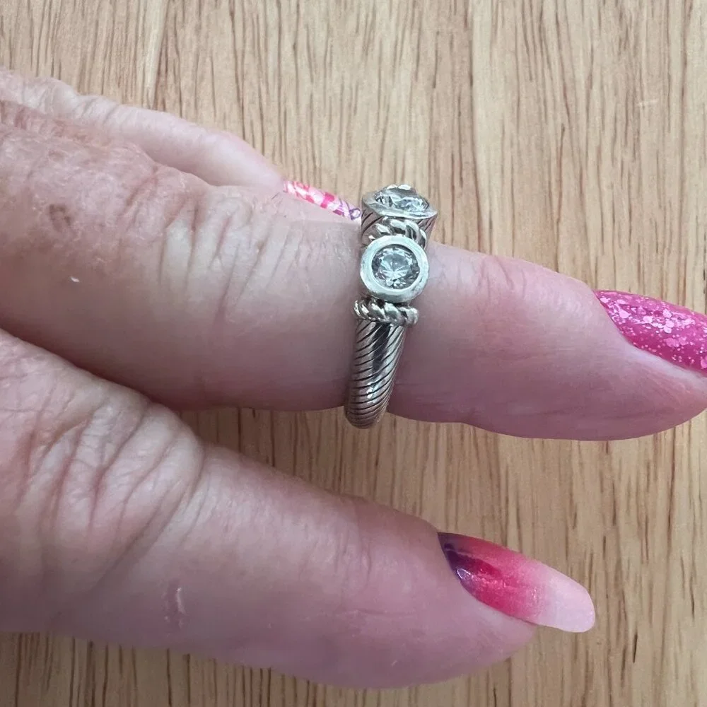 Vintage Judith Ripka Sterling Silver 3 CZ Stone circa late 90's Ring Size 6 - Picture 3 of 10